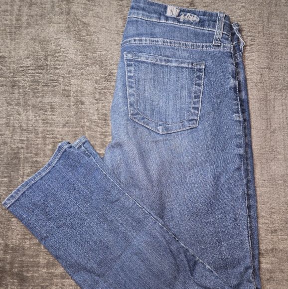 KUT From The Kloth Size 8 Catherine Boyfriend Jeans Distressed Skinny Denim - Picture 1 of 9